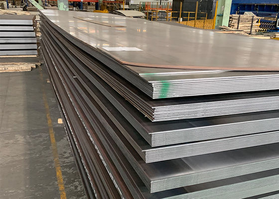 La costruzione resistente utilizza il piatto d'acciaio spesso P355nl1 di lunghezza 3mm di 18000mm