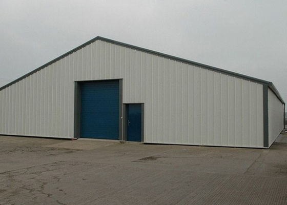 Hangar per aerei prefabbricato su misura della struttura leggera della struttura d'acciaio